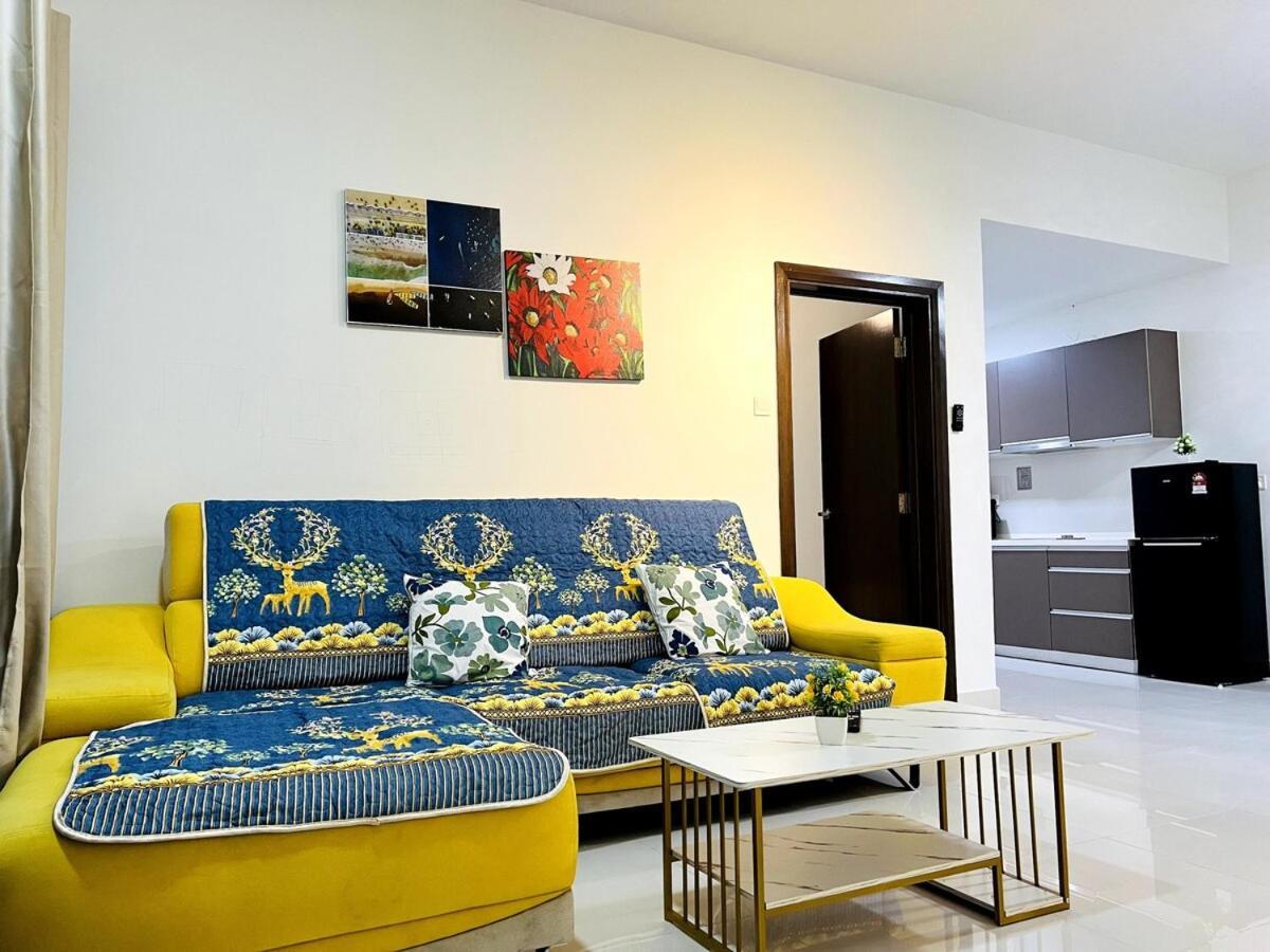 Regalia Upper View By Willow Homes Kuala Lumpur Exterior foto